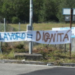 BAIANO. Guarda le foto della manifestazione dei Forestali che occupano il casello autostradale. Gallery