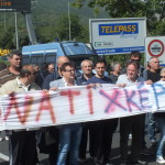 BAIANO. Guarda le foto della manifestazione dei Forestali che occupano il casello autostradale. Gallery