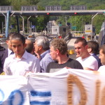 BAIANO. Guarda le foto della manifestazione dei Forestali che occupano il casello autostradale. Gallery