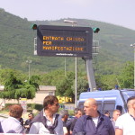 BAIANO. Guarda le foto della manifestazione dei Forestali che occupano il casello autostradale. Gallery