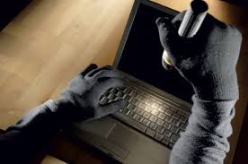 furto computer ladri
