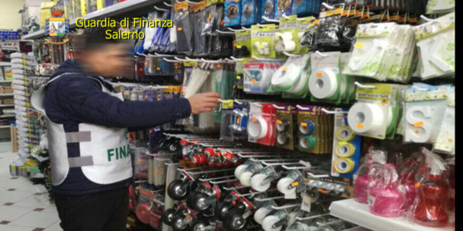 15855_Sequestro prodotti non sicuri - Sala Consilina