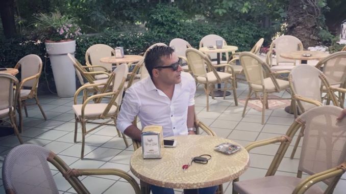 21469474_10211934624773441_442056538_n