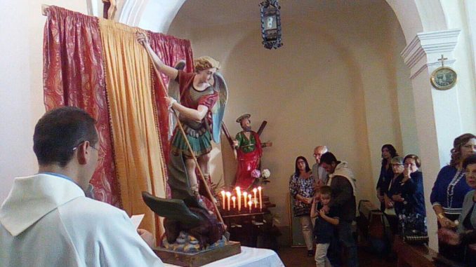 22017064_1576054435770755_1622438906_o