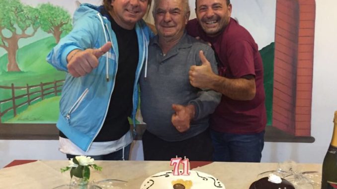 22291892_1587607117948820_1049561119_n