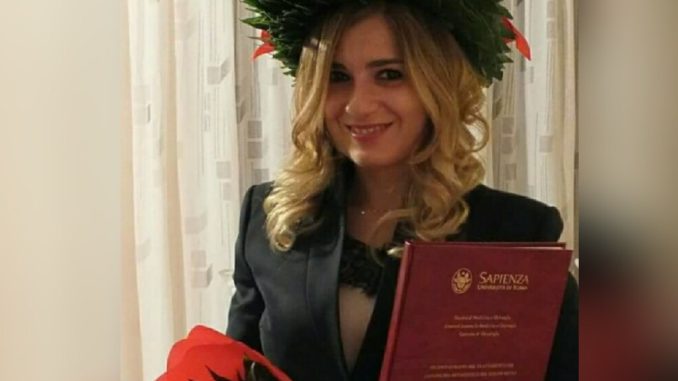 2B81964B-285D-4B89-AC7B-A328A2D1D1DC