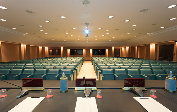 1700026-Hotel-de-La-Ville-11gen17