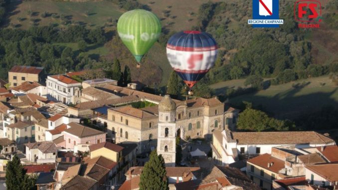 Treno-delle-mongolfiere-e1513165557420