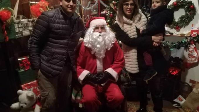 26754636_10212850977001674_1427429778_n