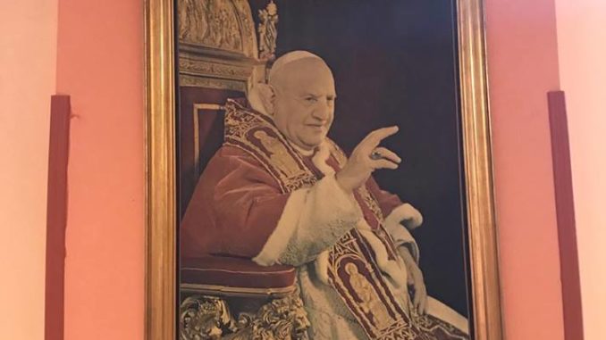 27152779_1692072457502285_687014445_n