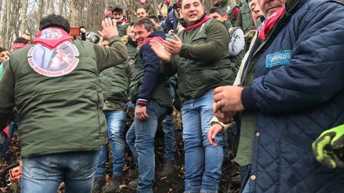 27157145_1692759160766948_368770662_n