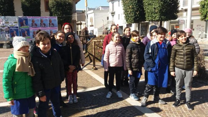 27867831_2086098361406813_799996750833159175_n