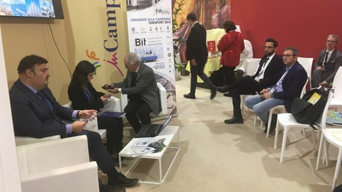 28052554_10213452588862945_1477976508_n