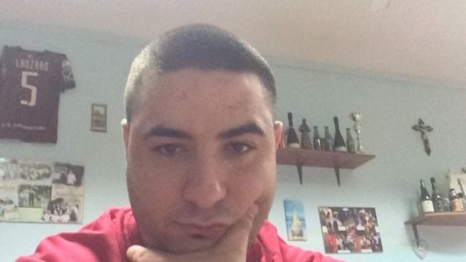 28056620_380362185760319_7046345816117677122_n