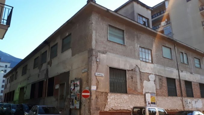 asl_via_Arnedi-Fleming