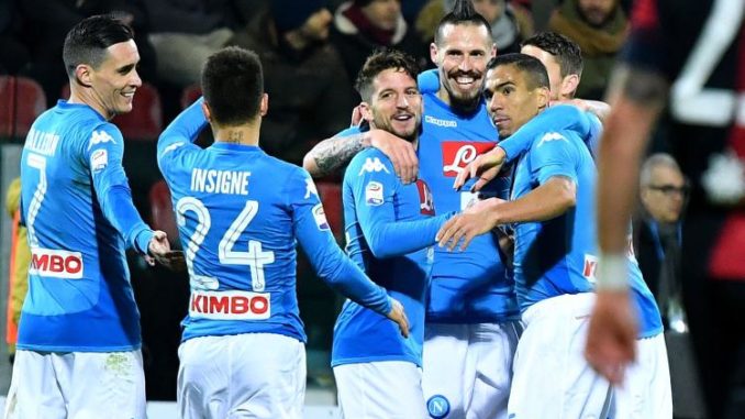 hamsik.napoli.abbracciato.cagliari.2017.2018.750x450