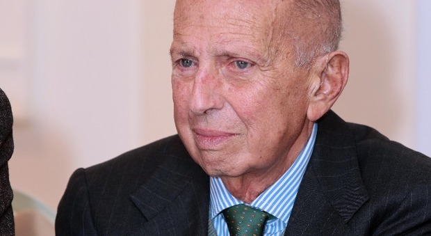 2357453_0901_ugo_grippo