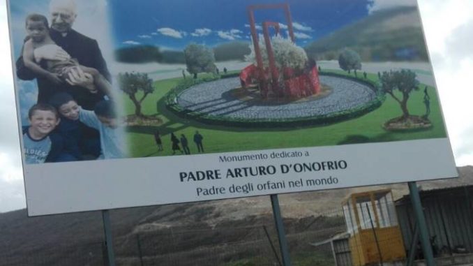 monumento padre arturo