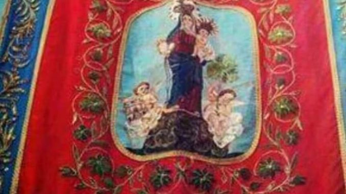 37580670_1896958807013648_2853648109085392896_n