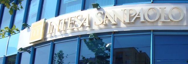 3845824_1606_banca_intesa.jpg.pagespeed.ce._LEzSjjcfj