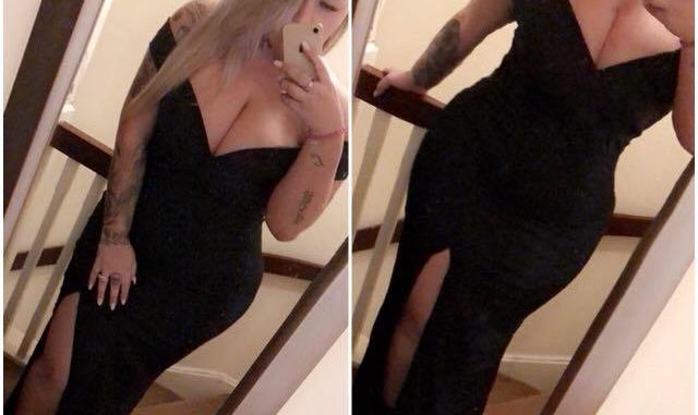 modella-seno-acqua bollente_15115746