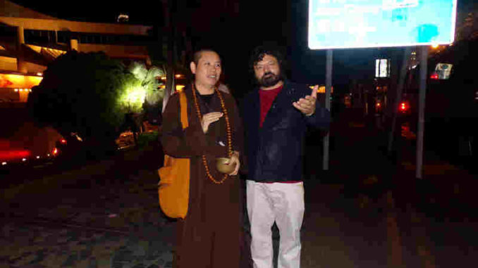 38204322_10214651951445765_1063416099850158080_n