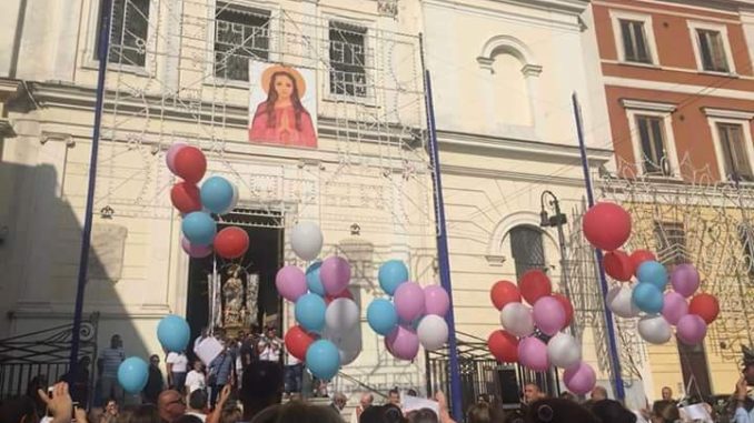 7EEF767D-D0F3-4288-8E88-B9943B5522E4