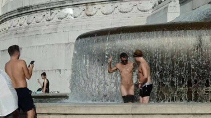 bagno-altare-della-patria_19195332