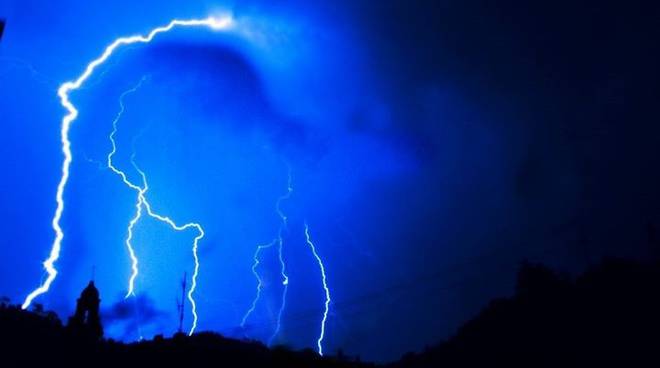 tempesta-ferragosto-298461.660x368