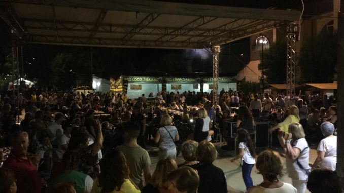 41900437_10215971573876111_8644274732977356800_o