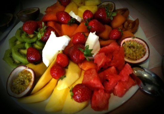 tagliata-di-frutta-esotica-1160x9999