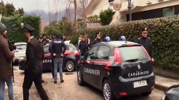 24692ccf9261e81dfbdbf70ac34826be_XL