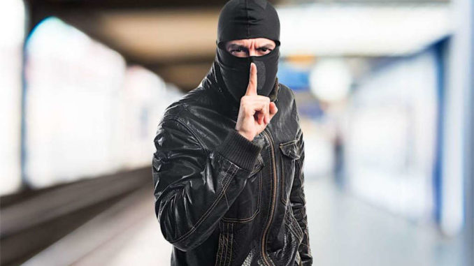 LADRO-articolo-1024x658