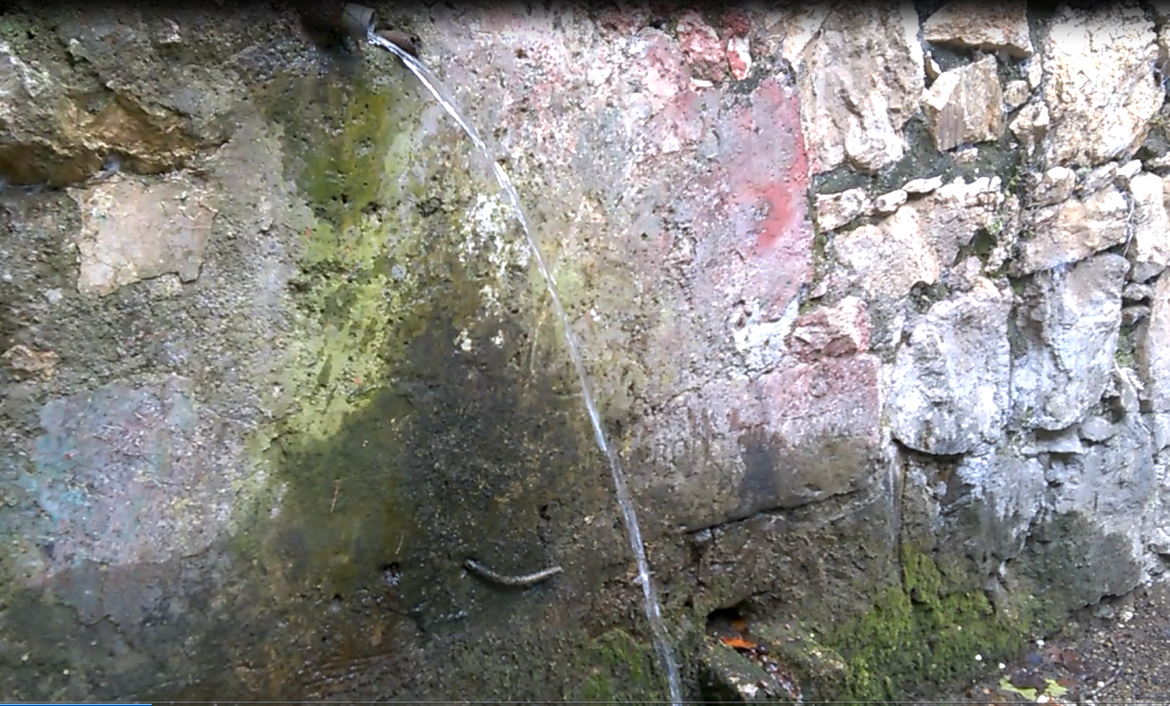 Mercoledì in Albis: Fontana Vecchia, dove torna un popolo Mercoledì in Albis: Fontana Vecchia, dove torna un popolo