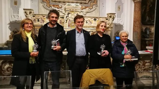 46508454_2211297935588807_3268622884242718720_n