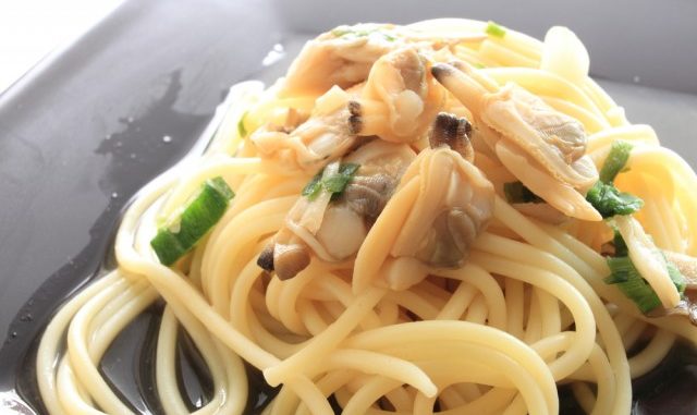 spaghetti-alle-vongole-640x426