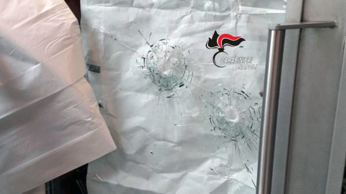 spari contro bar secondigliano per punire amante sorella (1)