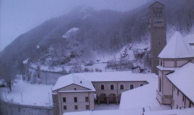 monteverginepiazzale