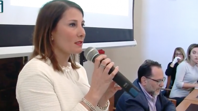 maria-pallini-movimento-5-stelle-817x404_c