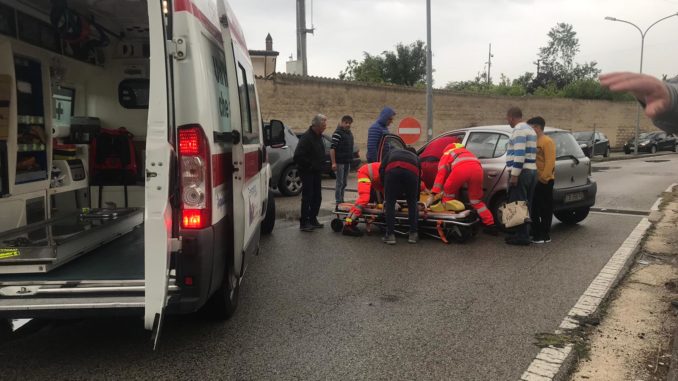 C86E41DF-17E9-4AD4-8C3C-CBAD5027F7D6