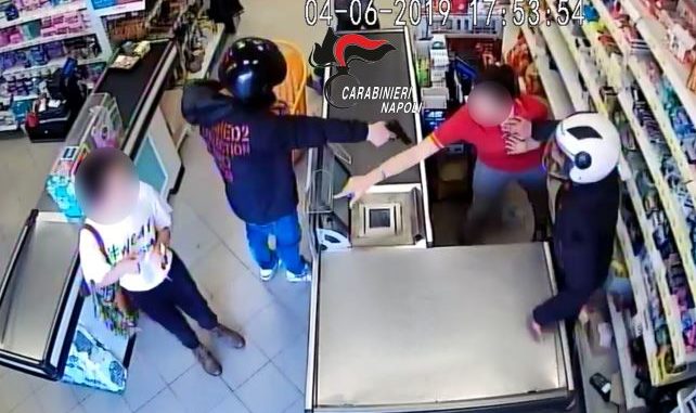 10.06.2019 - rapine volla (1)