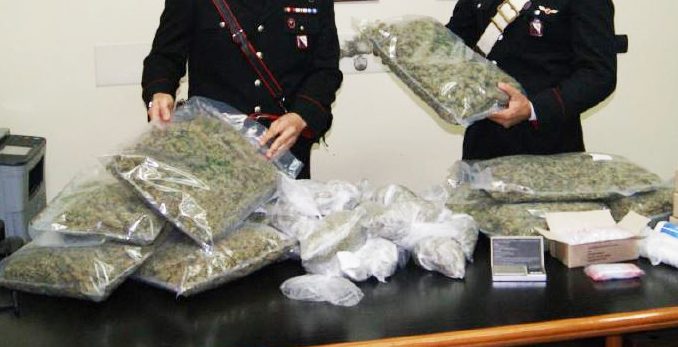 11.06.2019 - riscontro per 4 occ droga (1)