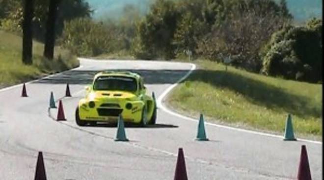 slalom-auto-397061.660x368