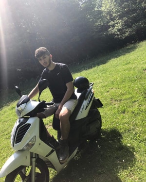 75534795_559209348212671_3192475815619067904_n