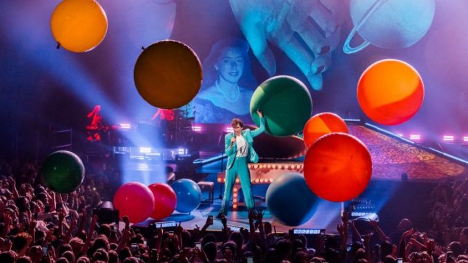 1 MIKA - CONCERTO NAPOLI (1)