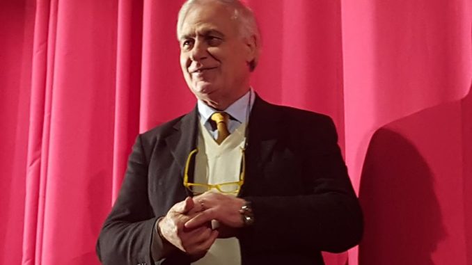 49542258_2452779108127559_323870375551172608_o