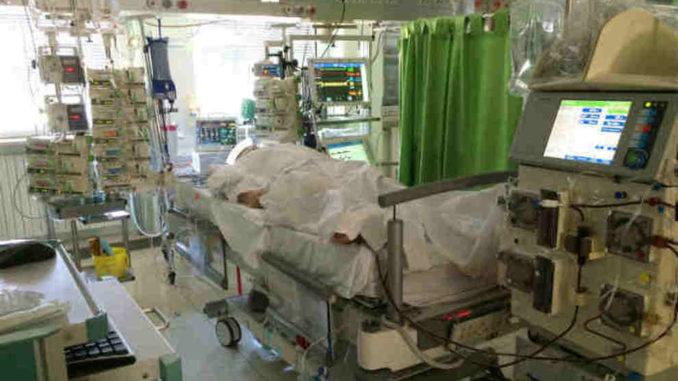 5097467_0119_terapia_intensiva