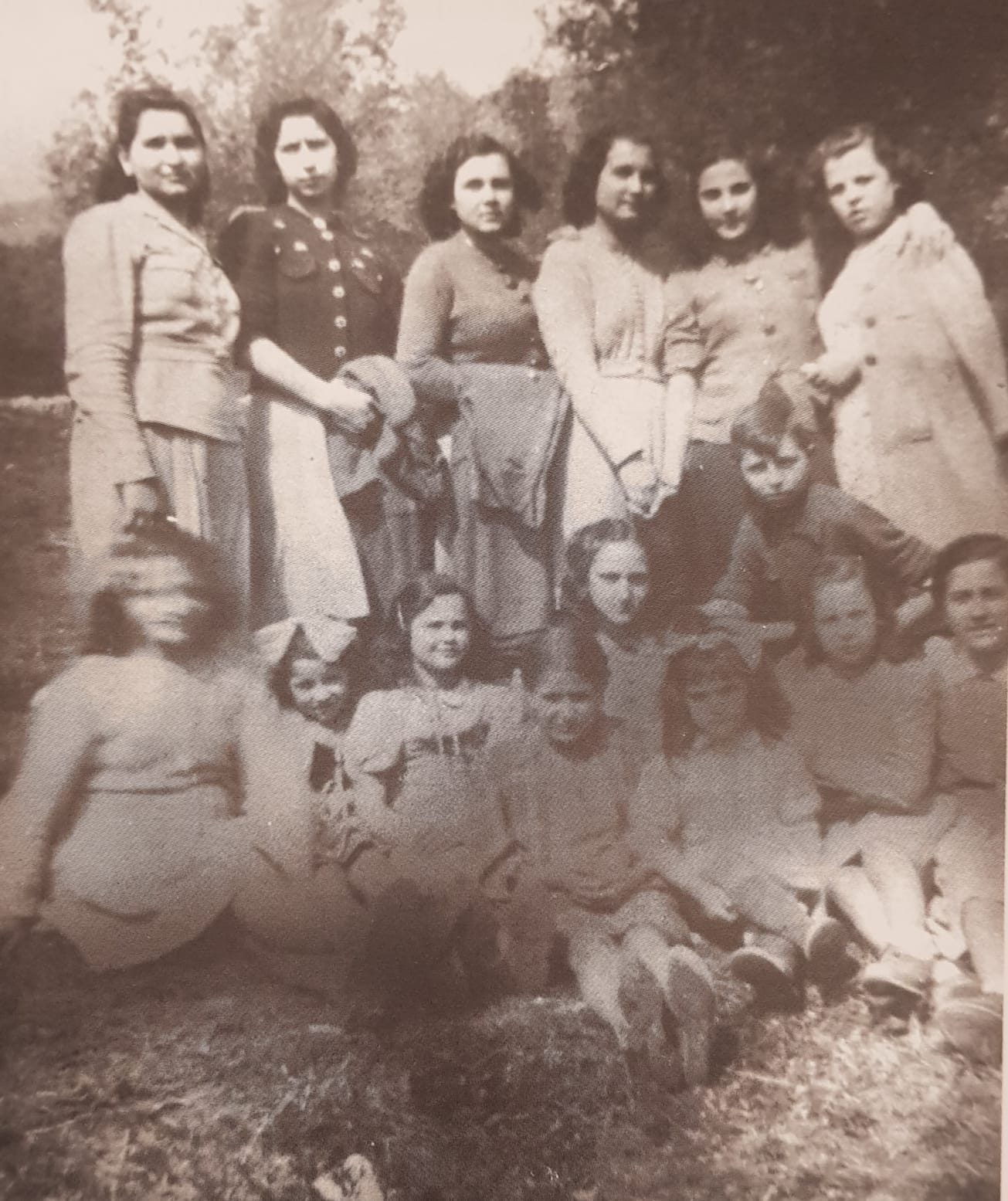 Mercoledì in Albis: Fontana Vecchia, dove torna un popolo Mercoledì in Albis: Fontana Vecchia, dove torna un popolo