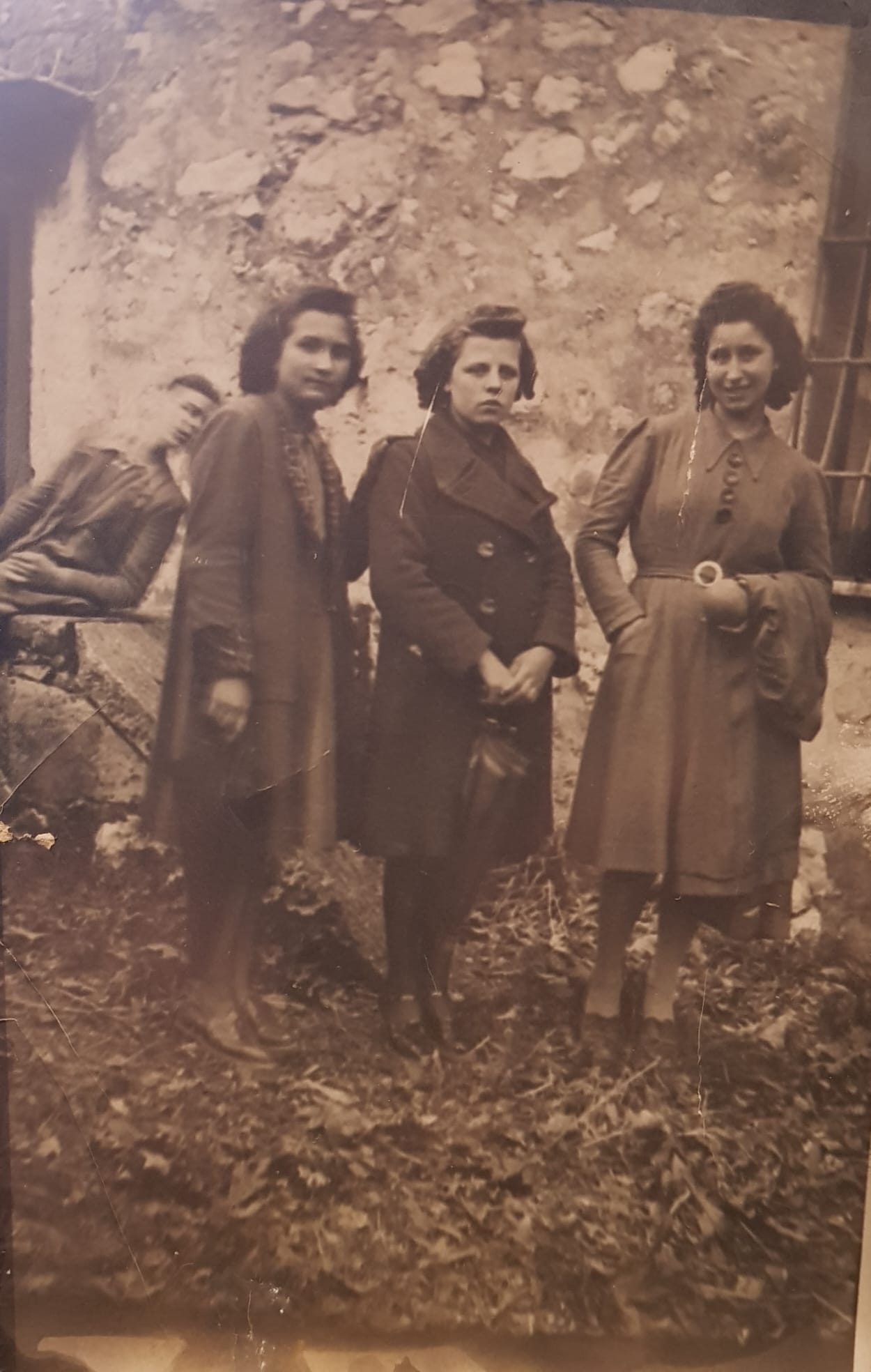 Mercoledì in Albis: Fontana Vecchia, dove torna un popolo Mercoledì in Albis: Fontana Vecchia, dove torna un popolo