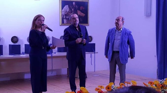 7ED73731-D7D5-4160-8926-EE67C364C1CD